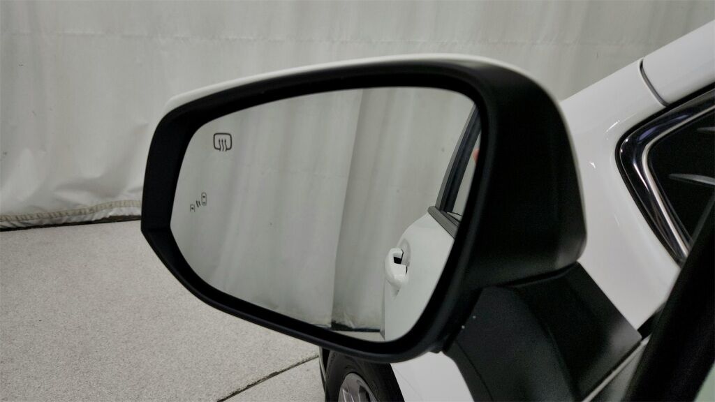 2024 Toyota Sienna LE Laurel MD