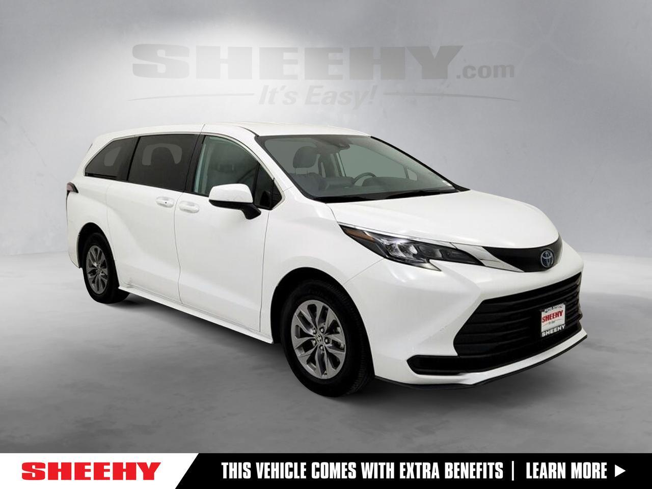 2024 Toyota Sienna LE