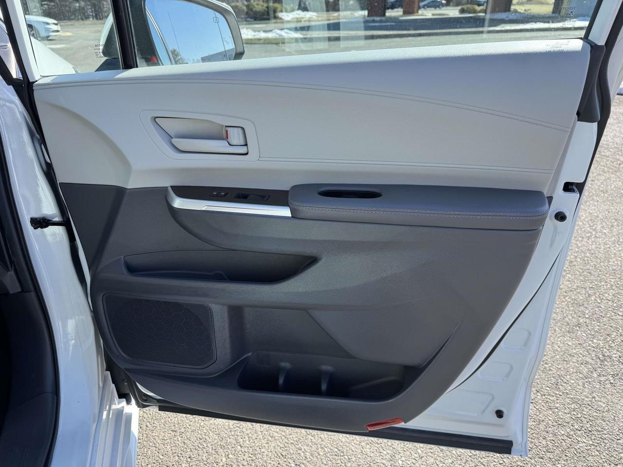 2024 Toyota Sienna LE Fredericksburg VA