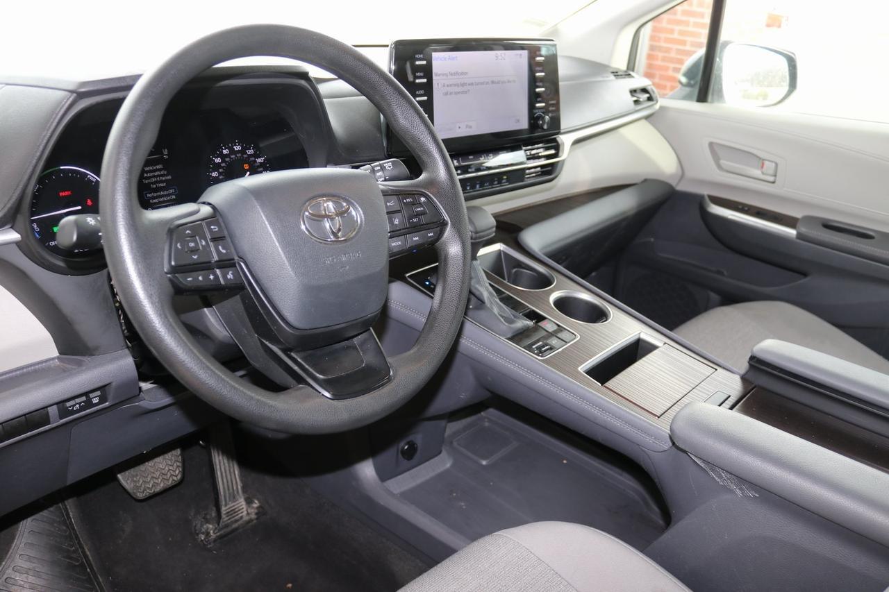2024 Toyota Sienna LE Fredericksburg VA