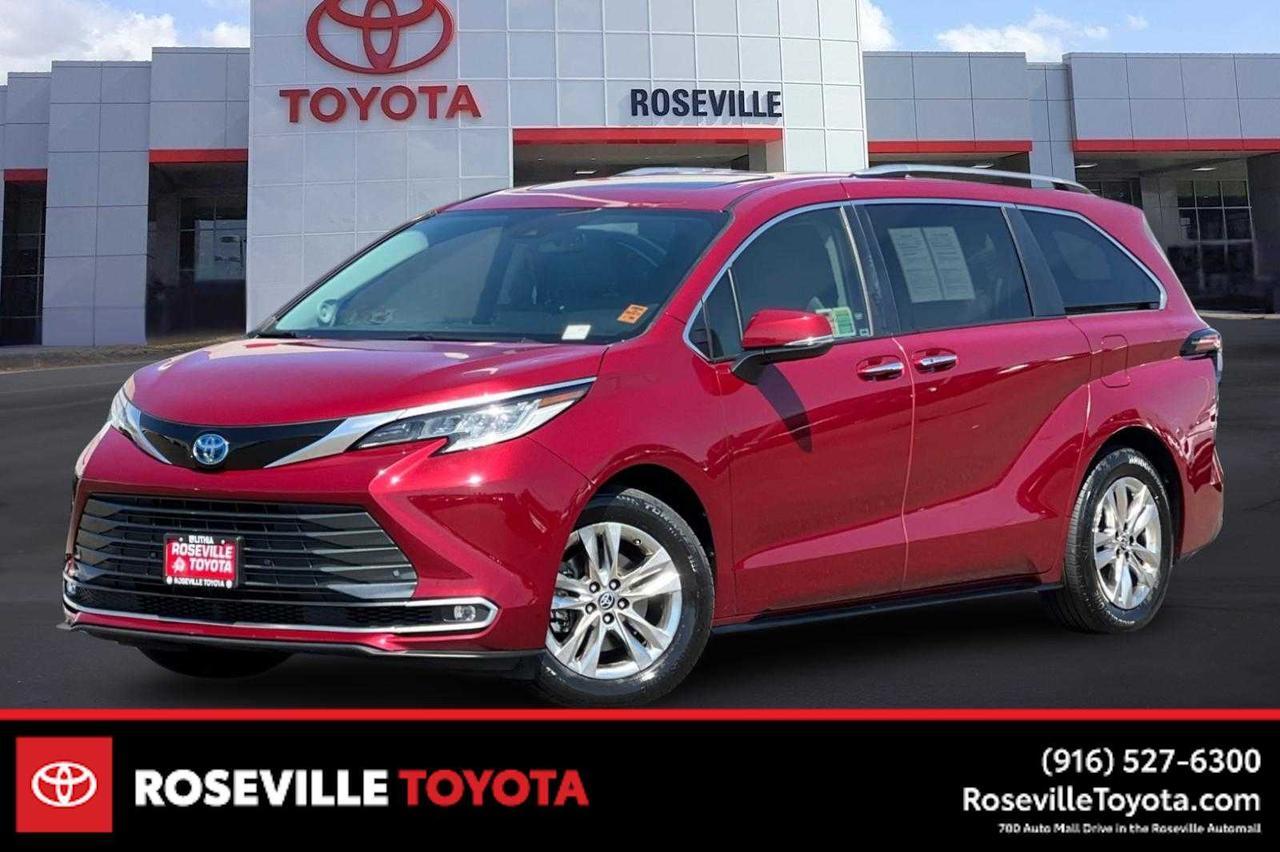 2024 Toyota Sienna Limited
