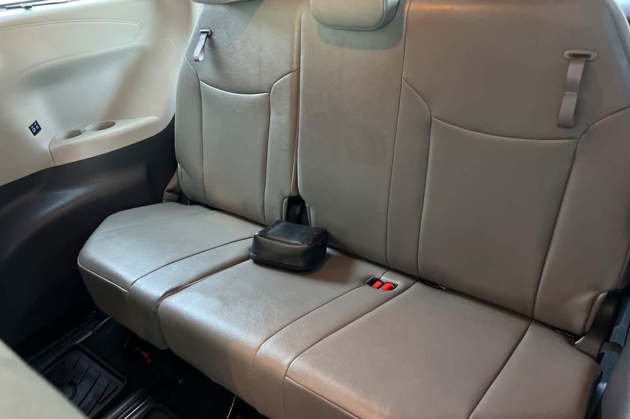 2024 Toyota Sienna Limited Roseville CA