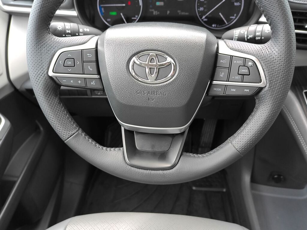 2024 Toyota Sienna Limited Richmond VA