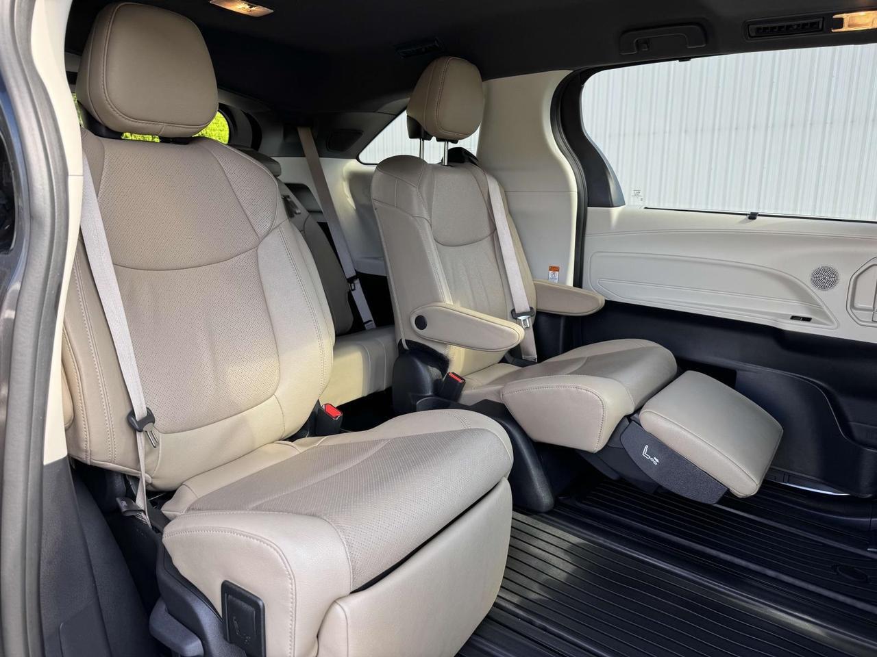 2024 Toyota Sienna Limited Fredericksburg VA