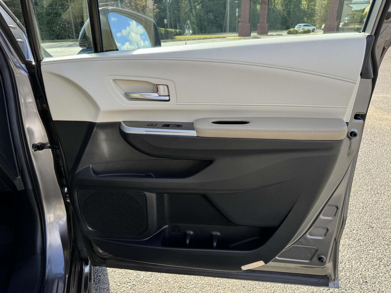 2024 Toyota Sienna Limited Fredericksburg VA