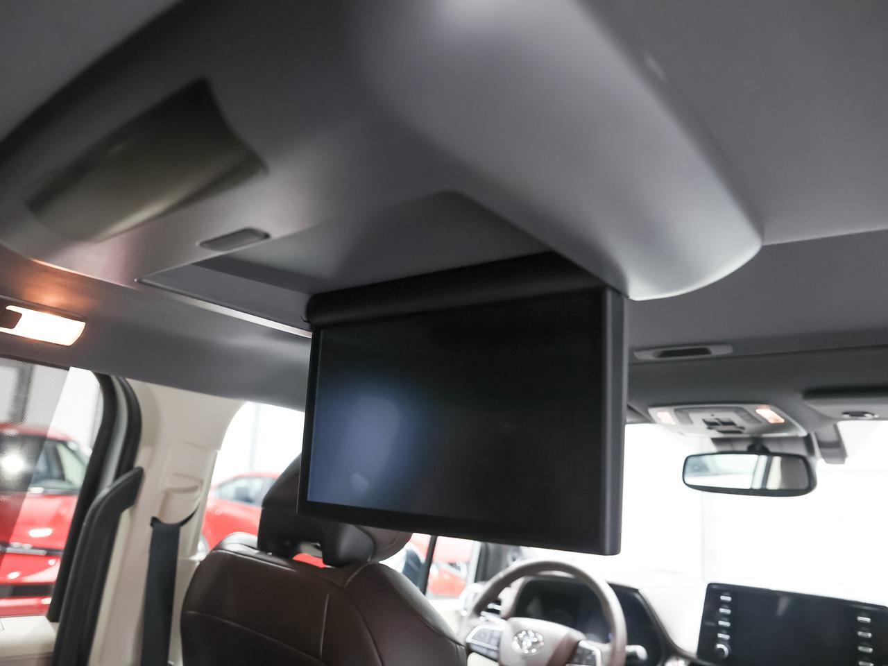 2024 Toyota Sienna Platinum 7-Passenger AWD TV-DVD-NAV Hybrid Cranberry PA