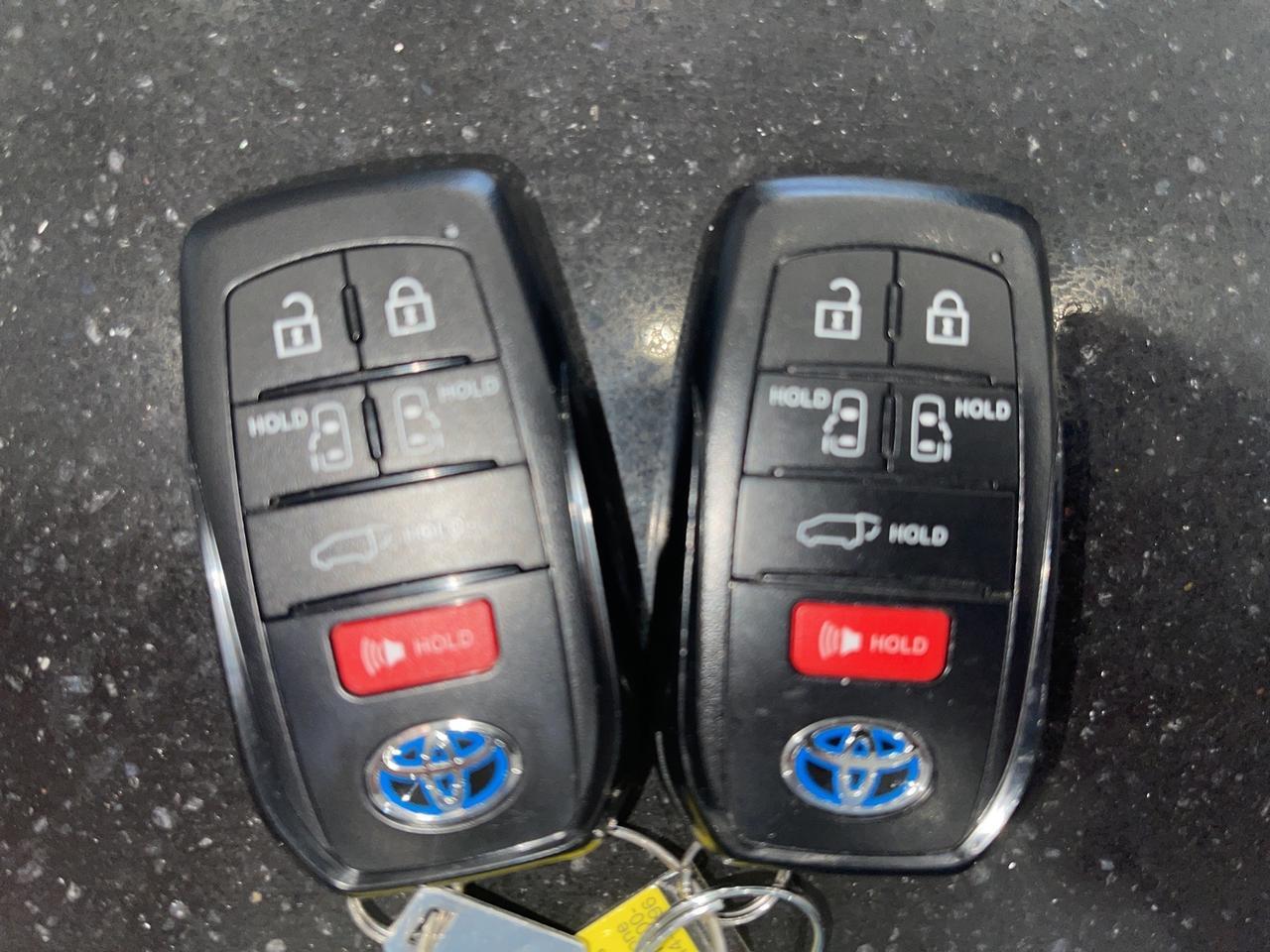 2024 Toyota Sienna Platinum 7 Passenger Stafford VA