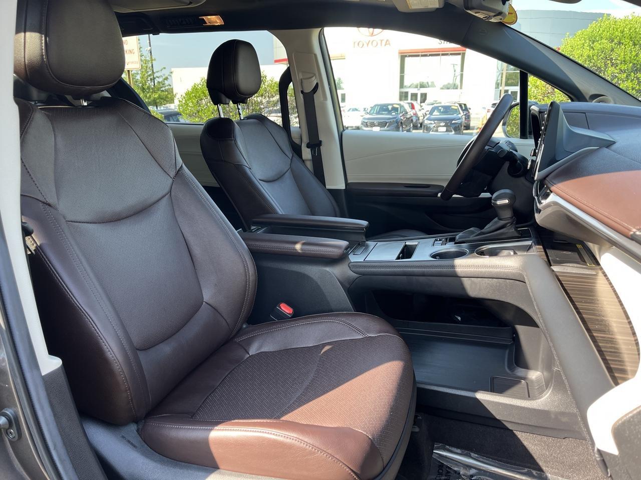 2024 Toyota Sienna Platinum 7 Passenger Stafford VA