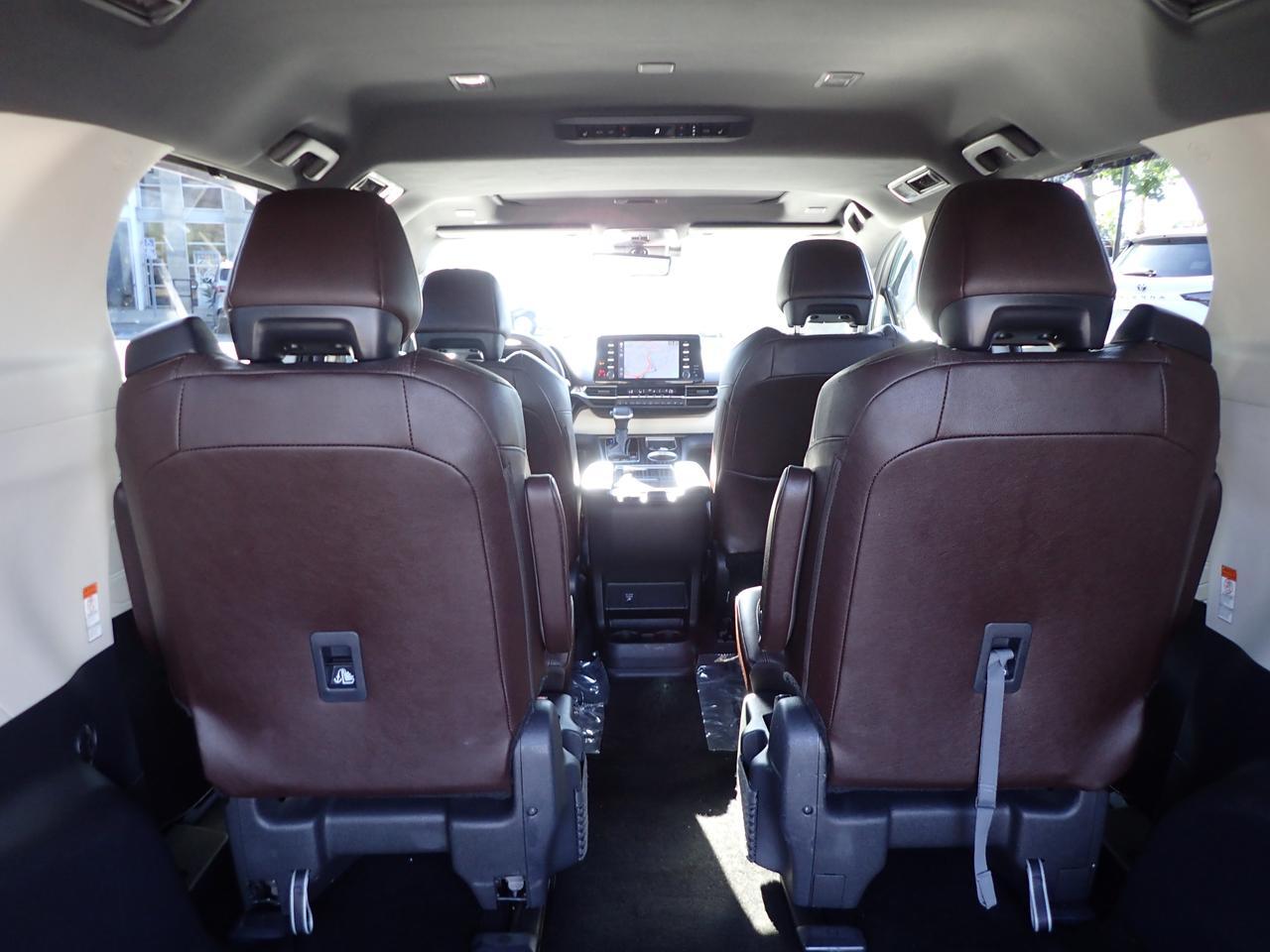 2024 Toyota Sienna Platinum Anaheim CA