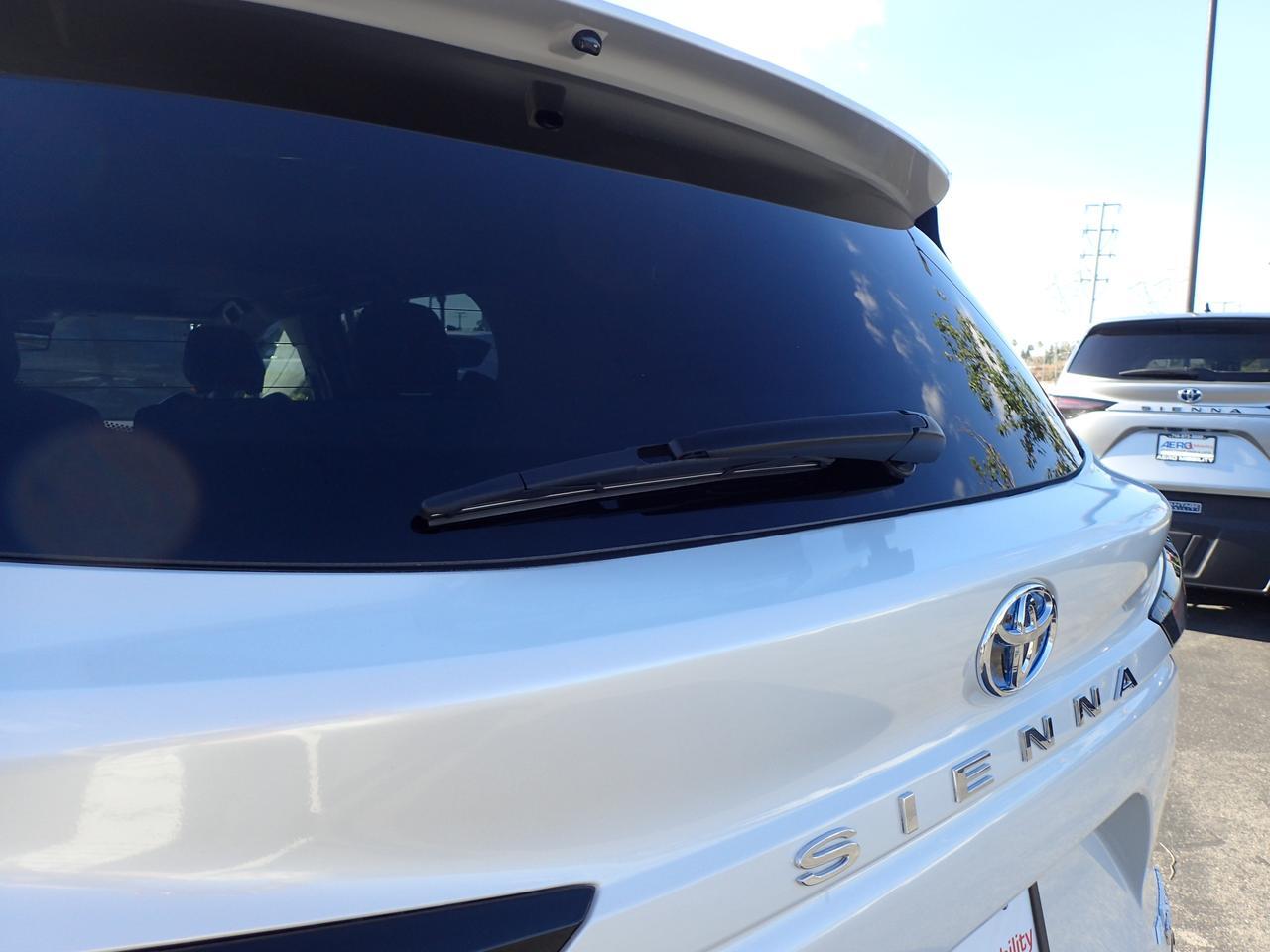 2024 Toyota Sienna Platinum Anaheim CA