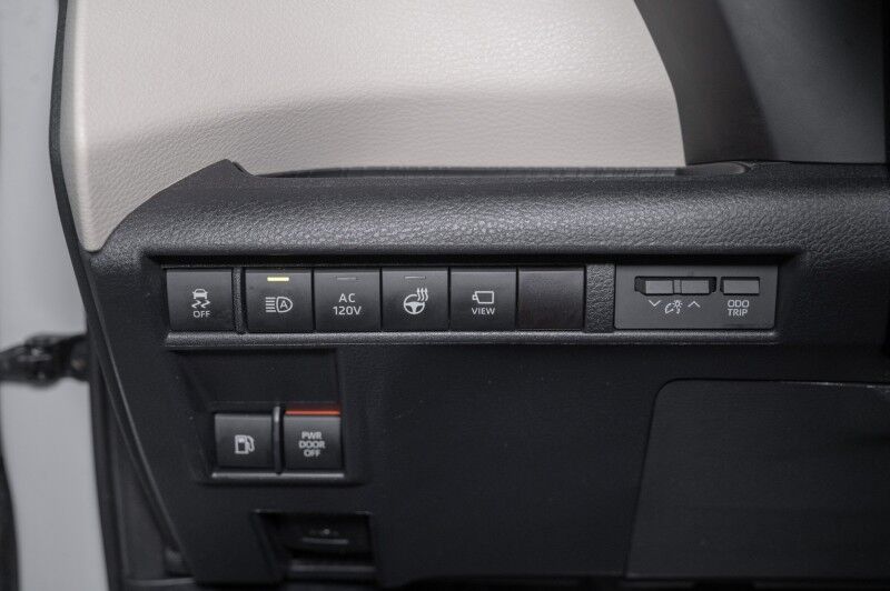 2024 Toyota Sienna Platinum FWD 7-Passenger (Natl) Minivan Peoria AZ