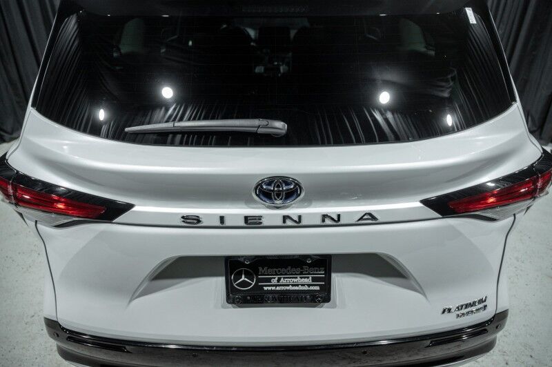 2024 Toyota Sienna Platinum FWD 7-Passenger (Natl) Minivan Peoria AZ