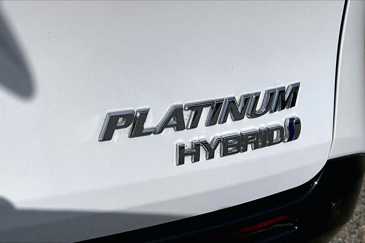 2024 Toyota Sienna Platinum Folsom CA