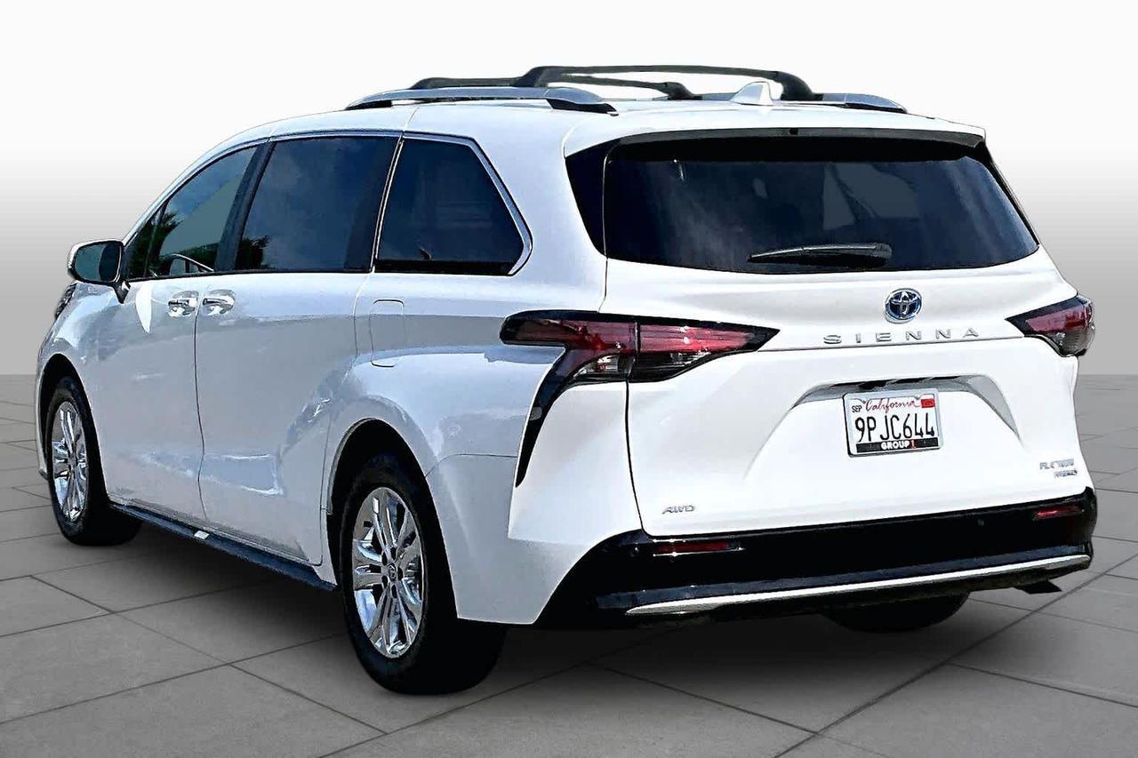 2024 Toyota Sienna Platinum Folsom CA