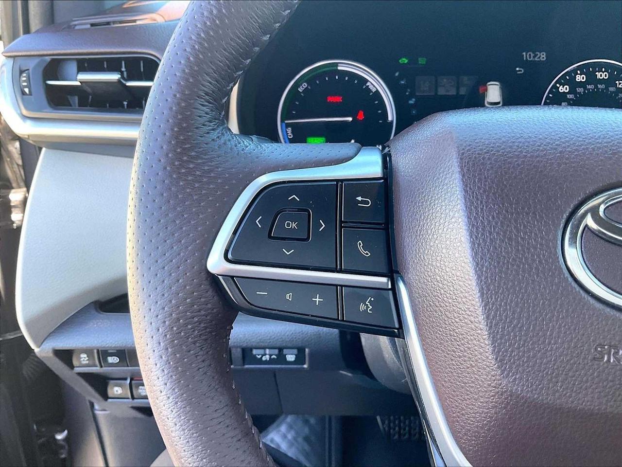 2024 Toyota Sienna Platinum Roseville CA