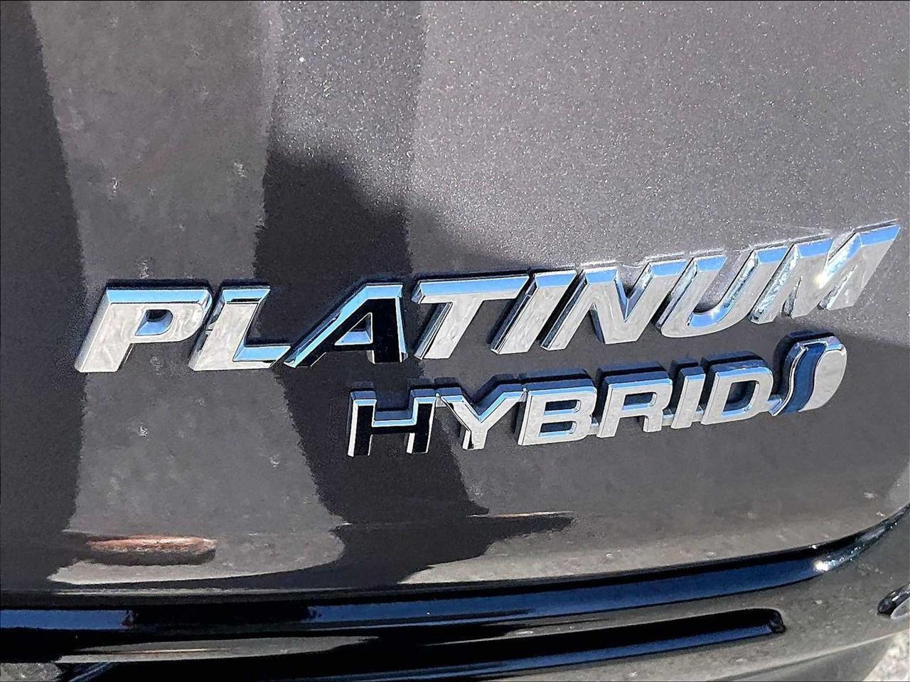 2024 Toyota Sienna Platinum Roseville CA