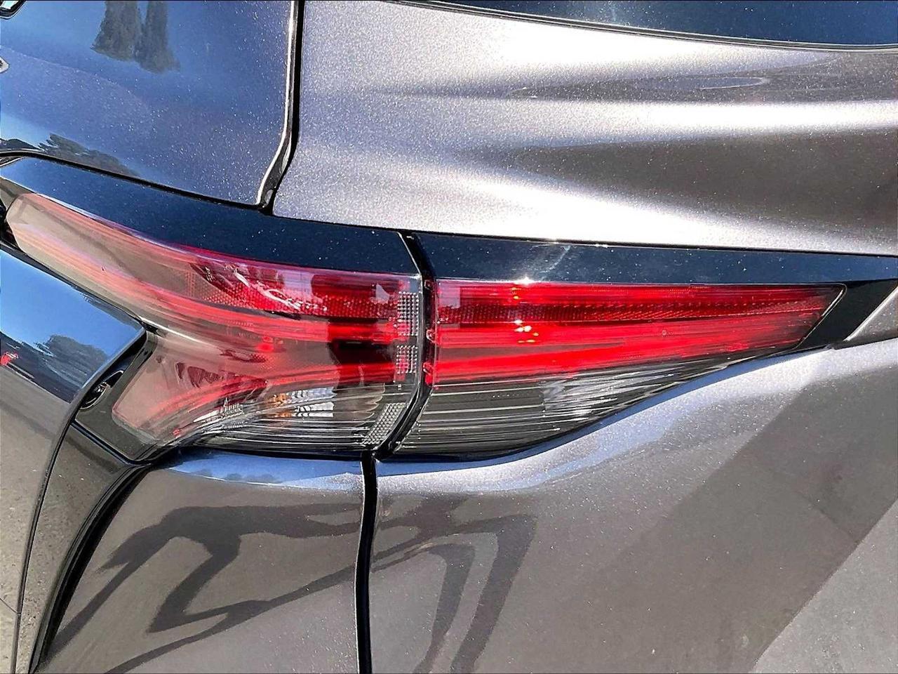 2024 Toyota Sienna Platinum Roseville CA