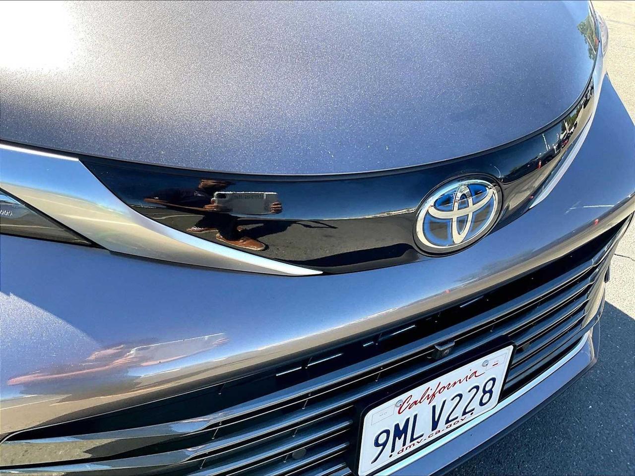 2024 Toyota Sienna Platinum Roseville CA