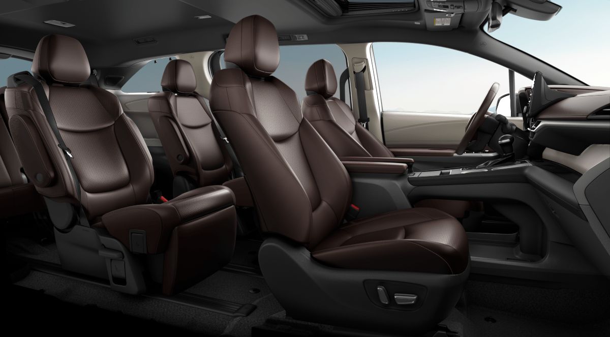 2024 Toyota Sienna Platinum Yuma AZ