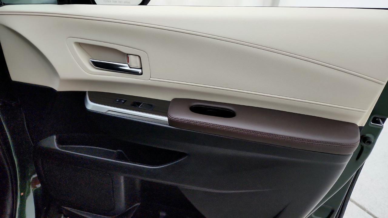 2024 Toyota Sienna Platinum Chantilly VA