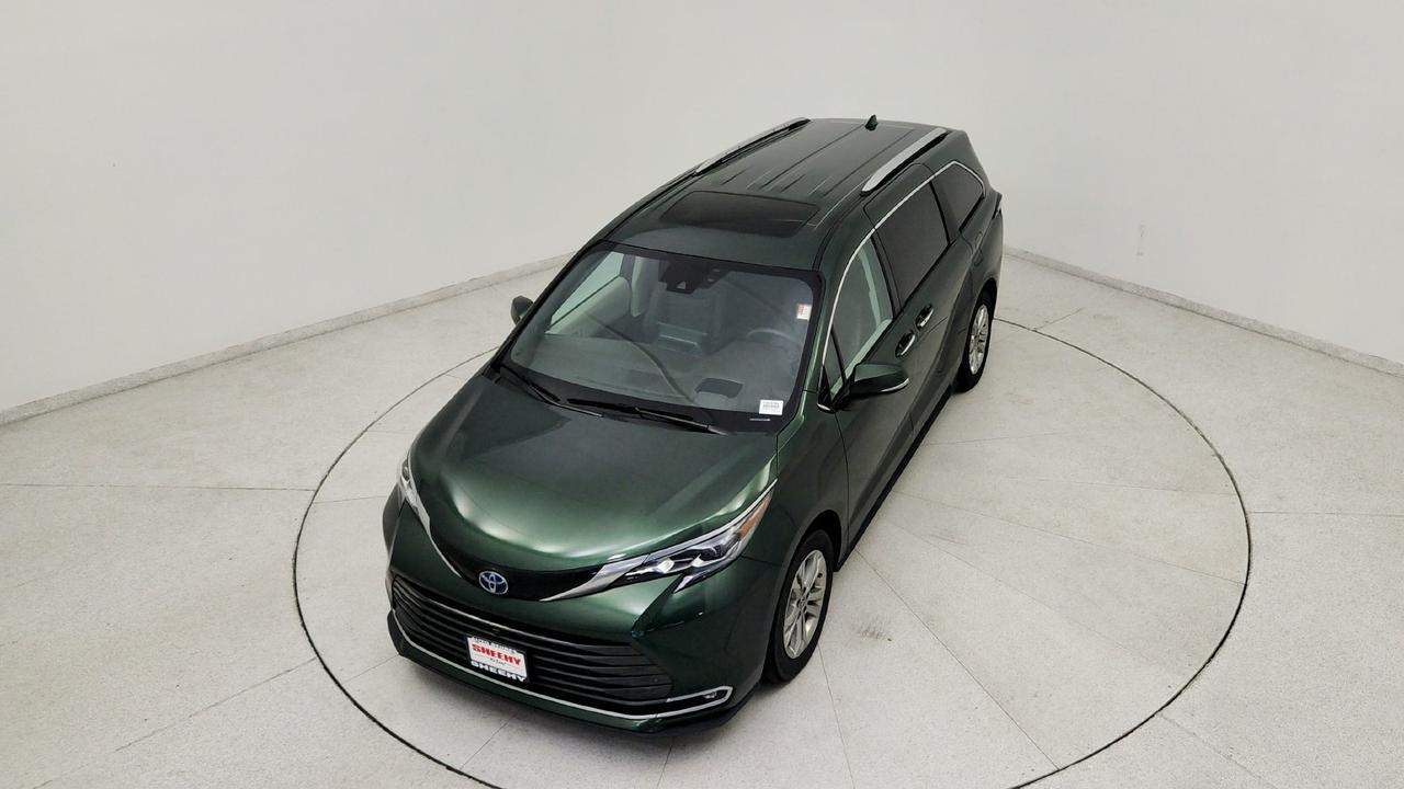 2024 Toyota Sienna Platinum Chantilly VA