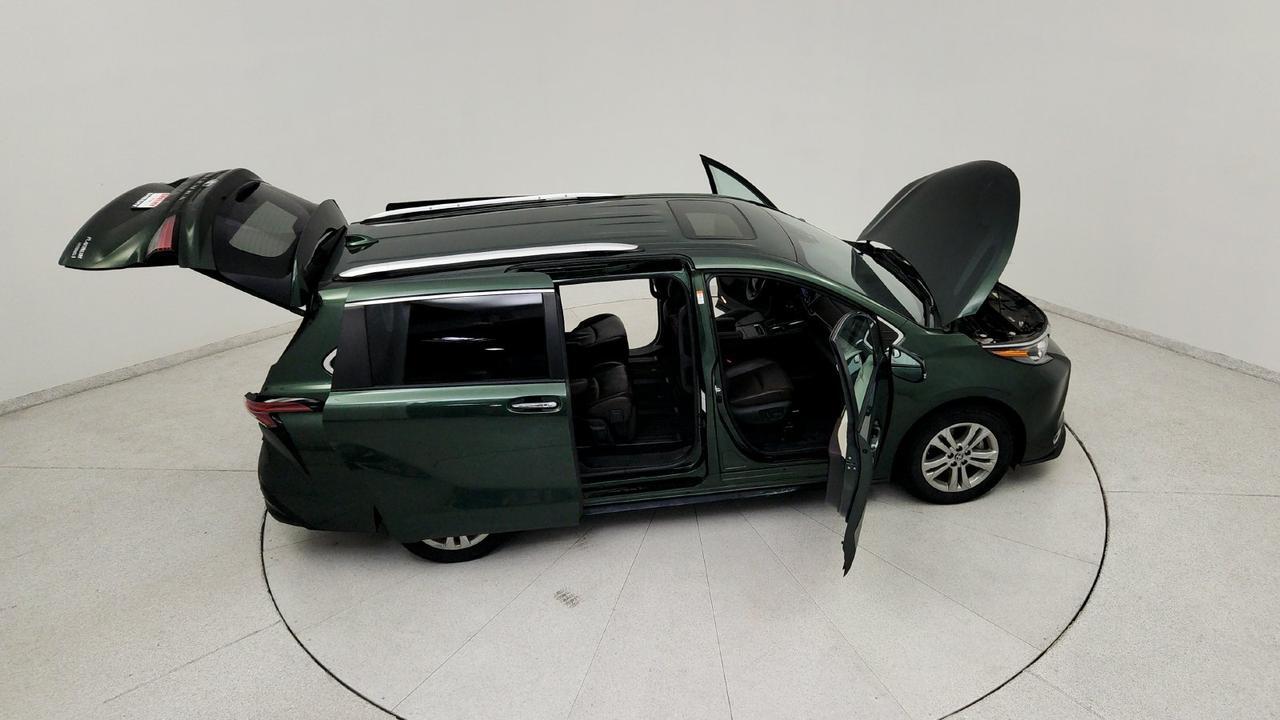 2024 Toyota Sienna Platinum Chantilly VA