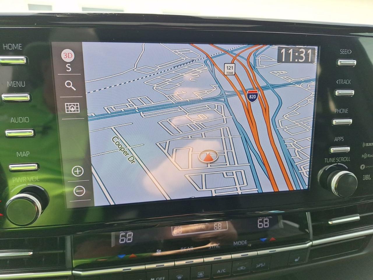 2024 Toyota Sienna Woodland Edition Hurst TX