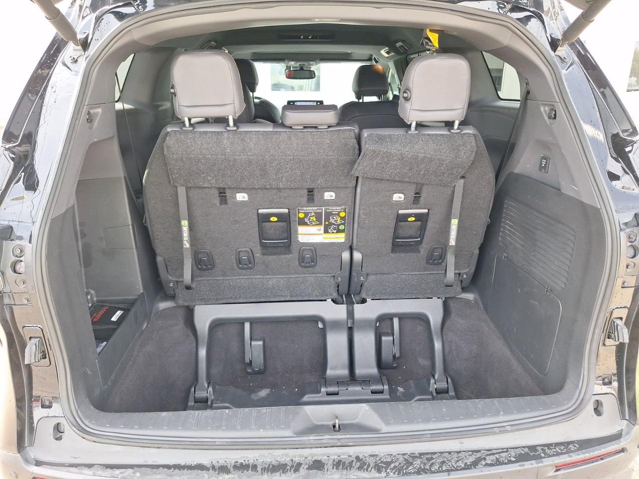 2024 Toyota Sienna Woodland Edition Hurst TX