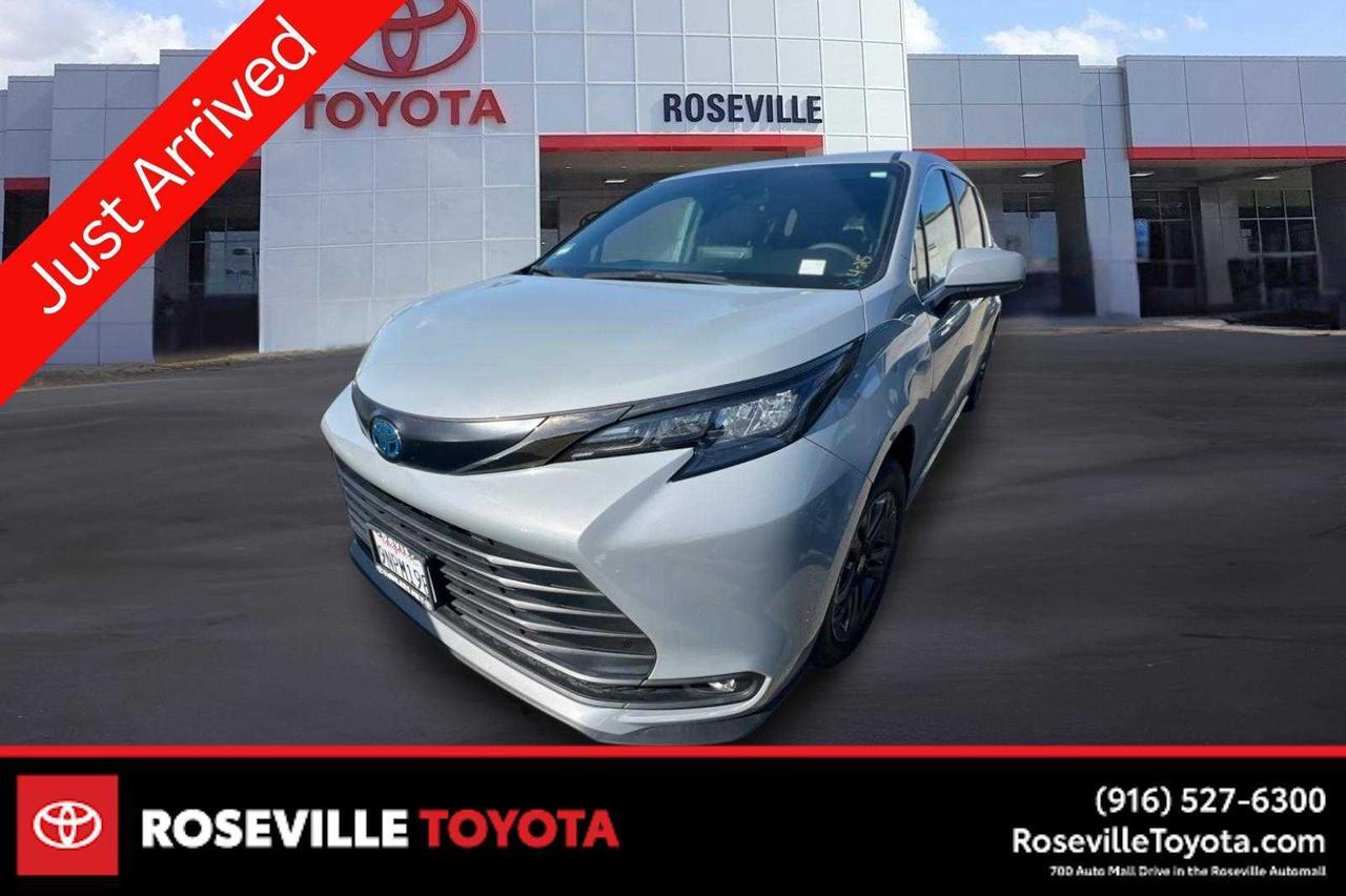 2024 Toyota Sienna Woodland Edition Roseville CA