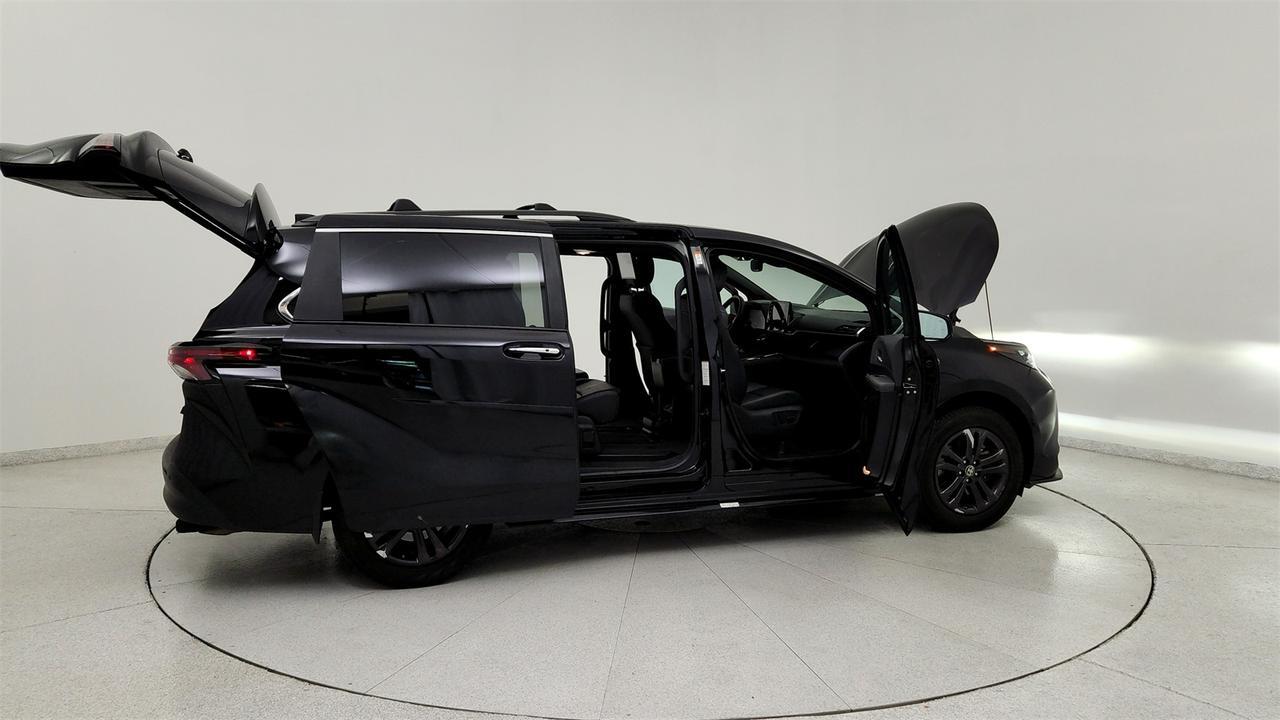2024 Toyota Sienna Woodland Edition Annapolis MD