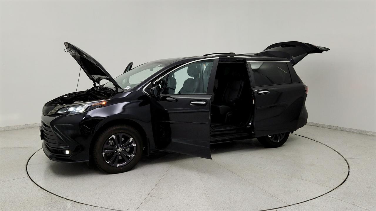 2024 Toyota Sienna Woodland Edition Annapolis MD