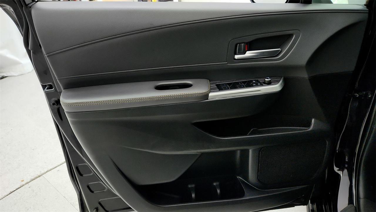 2024 Toyota Sienna Woodland Edition Annapolis MD