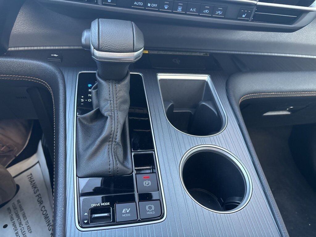 2024 Toyota Sienna Woodland Edition Cockeysville MD
