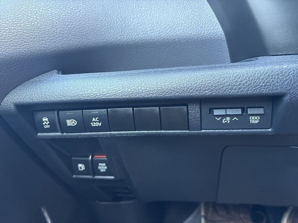 2024 Toyota Sienna Woodland Edition Cockeysville MD