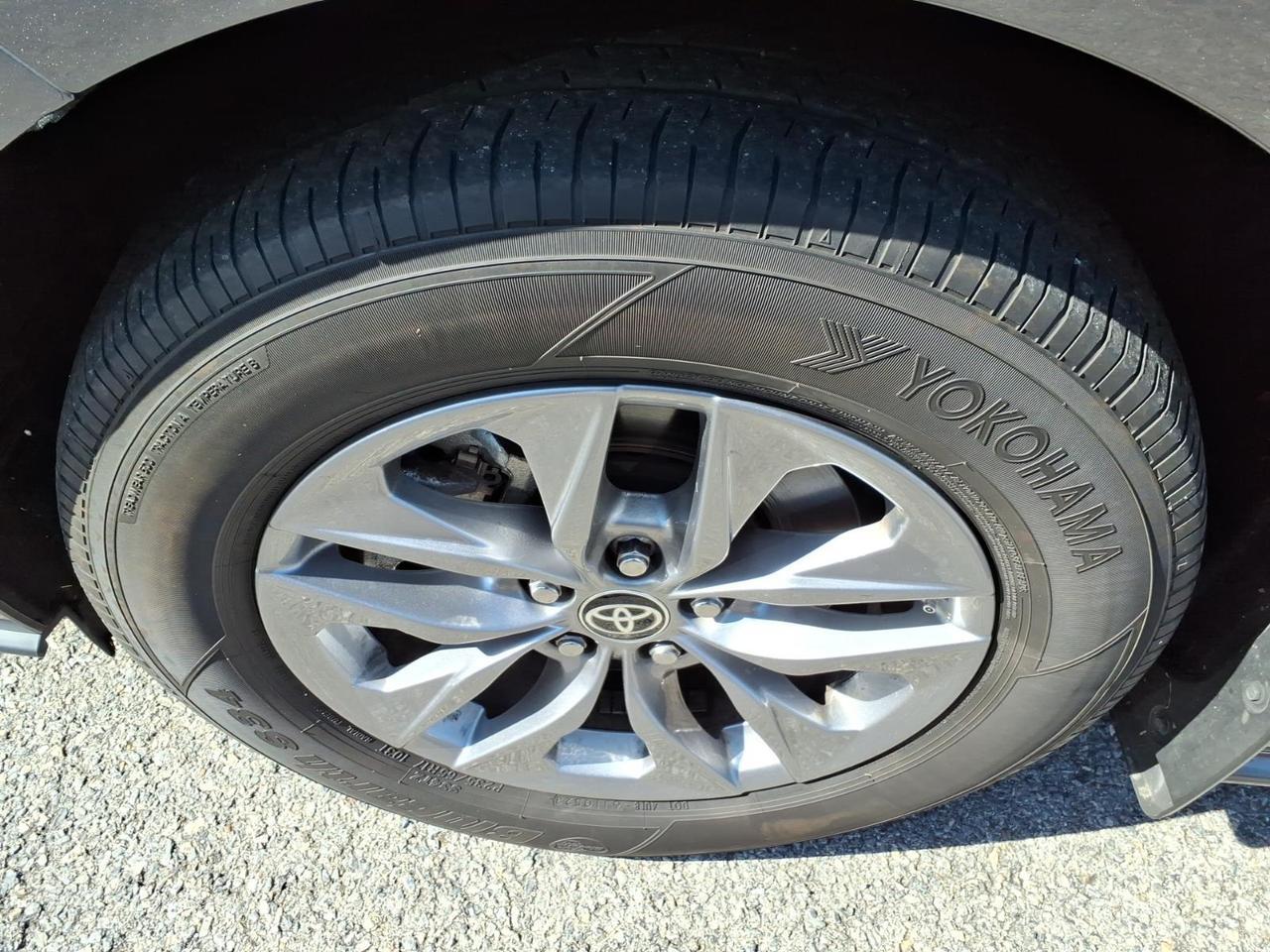 2024 Toyota Sienna XLE 7-Passenger Roanoke VA
