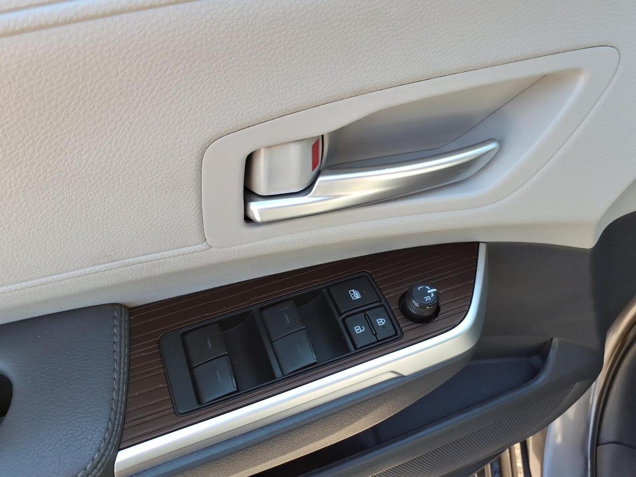 2024 Toyota Sienna XLE 7-Passenger Roanoke VA