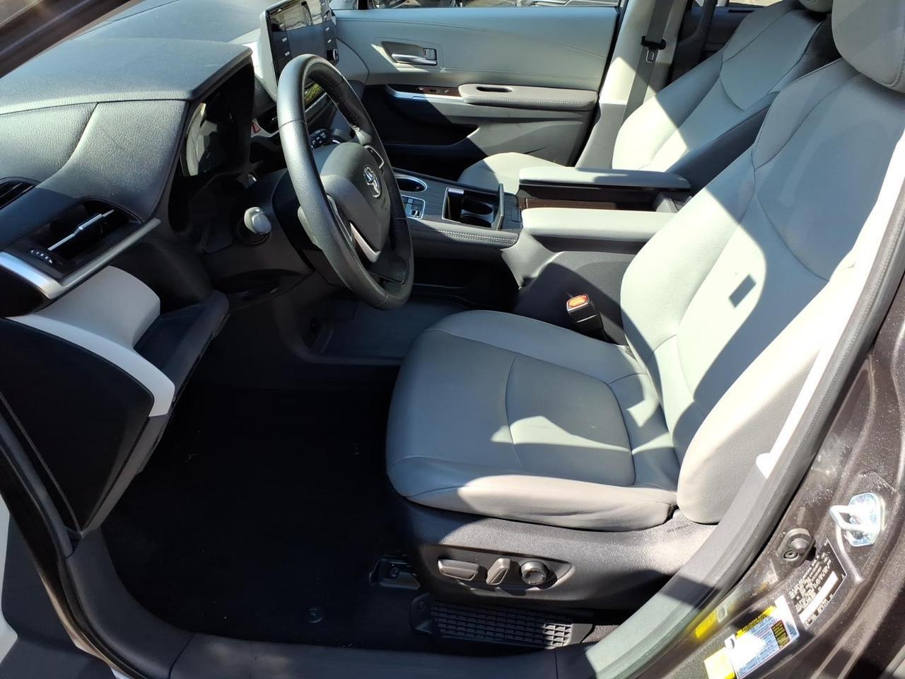 2024 Toyota Sienna XLE 7-Passenger Roanoke VA