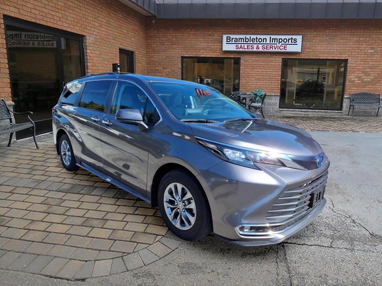 2024 Toyota Sienna XLE 7-Passenger