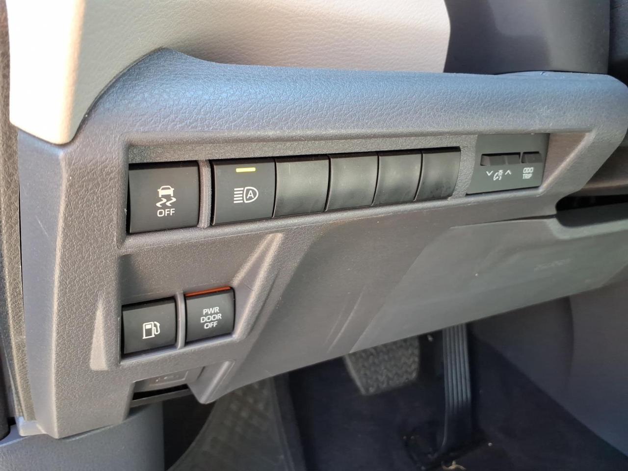 2024 Toyota Sienna XLE 7-Passenger Roanoke VA