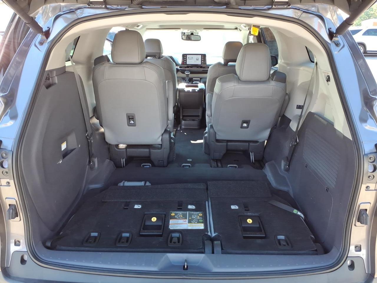 2024 Toyota Sienna XLE 7-Passenger Roanoke VA