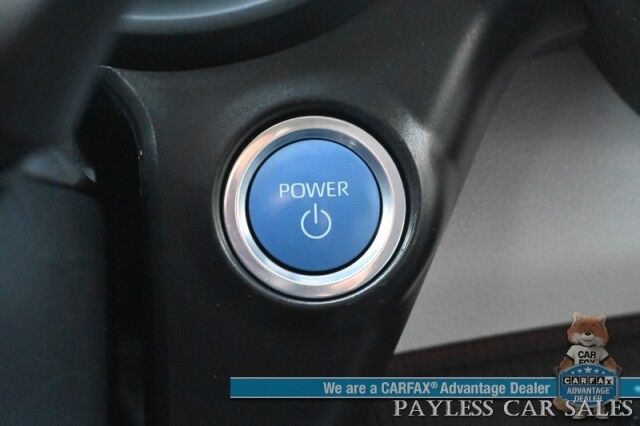 2024 Toyota Sienna XLE / AWD / Hybrid / Power & Heated Leather Seats / Sunroof / Adaptive Cruise / Lane Departure & Blind Spot / Rear Captain Chairs / 3rd Row / Seats 7 / Apple CarPlay & Android Auto / Back Up Camera / 36 MPG / 1-Owner Anchorage AK