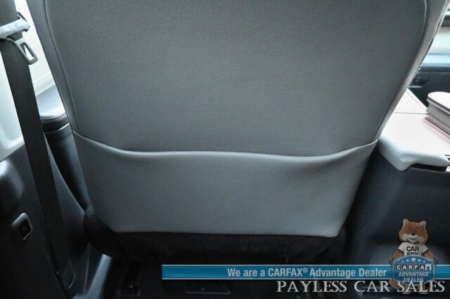 2024 Toyota Sienna XLE / AWD / Hybrid / Power & Heated Leather Seats / Sunroof / Adaptive Cruise / Lane Departure & Blind Spot / Rear Captain Chairs / 3rd Row / Seats 7 / Apple CarPlay & Android Auto / Back Up Camera / 36 MPG / 1-Owner Anchorage AK