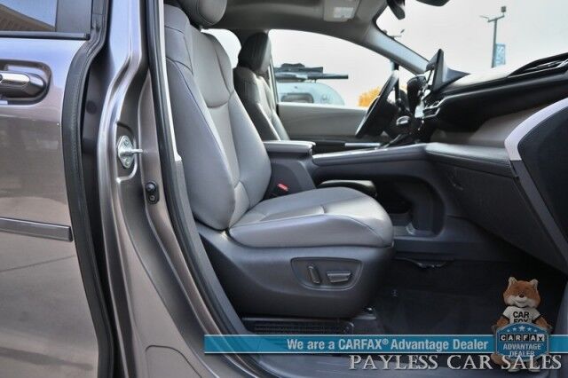 2024 Toyota Sienna XLE / AWD / Hybrid / Power & Heated Leather Seats / Sunroof / Adaptive Cruise / Lane Departure & Blind Spot / Rear Captain Chairs / 3rd Row / Seats 7 / Apple CarPlay & Android Auto / Back Up Camera / 36 MPG / 1-Owner Anchorage AK