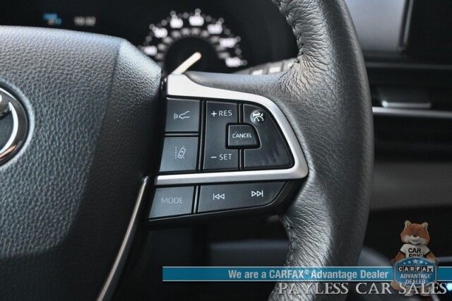 2024 Toyota Sienna XLE / AWD / Hybrid / Power & Heated Leather Seats / Sunroof / Adaptive Cruise / Lane Departure & Blind Spot / Rear Captain Chairs / 3rd Row / Seats 7 / Apple CarPlay & Android Auto / Back Up Camera / 36 MPG / 1-Owner Anchorage AK