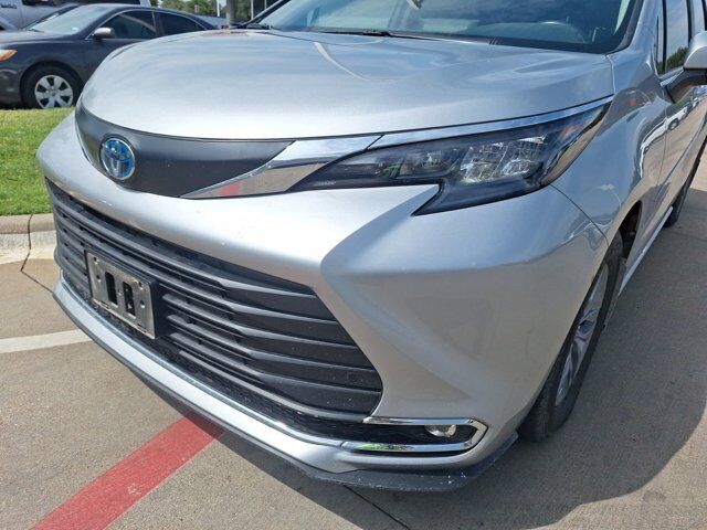 2024 Toyota Sienna XLE Hurst TX