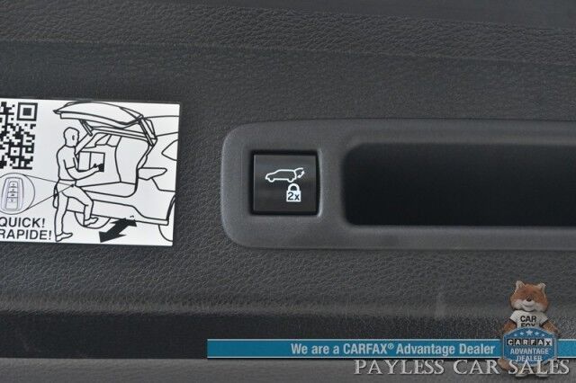 2024 Toyota Sienna XLE Hybrid / AWD / Auto Start / Power & Heated Leather Seats / Sunroof / Adaptive Cruise / Lane Depart & Blind Spot Alert / Apple CarPlay & Android Auto / Back Up Cam / Rear Captain Chairs / 3rd Row / 36 MPG / 1-Owner Anchorage AK