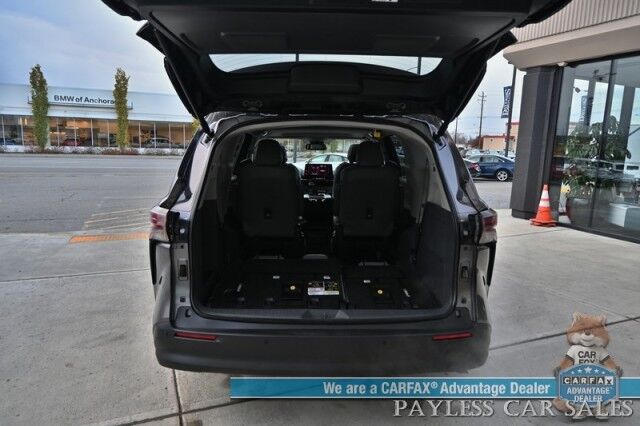 2024 Toyota Sienna XLE Hybrid / AWD / Auto Start / Power & Heated Leather Seats / Sunroof / Adaptive Cruise / Lane Depart & Blind Spot Alert / Apple CarPlay & Android Auto / Back Up Cam / Rear Captain Chairs / 3rd Row / 36 MPG / 1-Owner Anchorage AK