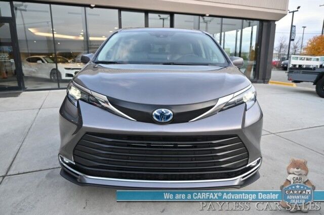 2024 Toyota Sienna XLE Hybrid / AWD / Auto Start / Power & Heated Leather Seats / Sunroof / Adaptive Cruise / Lane Depart & Blind Spot Alert / Apple CarPlay & Android Auto / Back Up Cam / Rear Captain Chairs / 3rd Row / 36 MPG / 1-Owner Anchorage AK