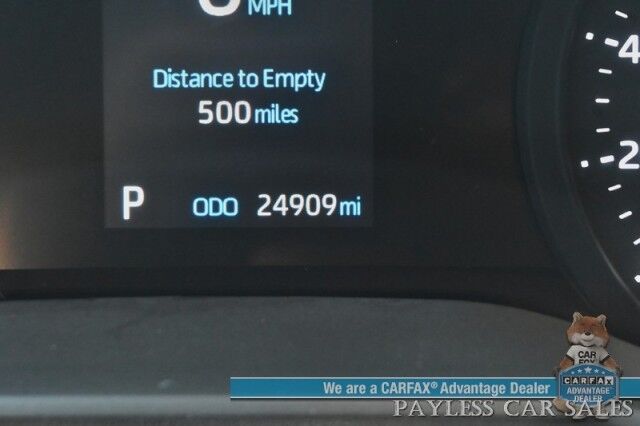 2024 Toyota Sienna XLE Hybrid / AWD / Auto Start / Power & Heated Leather Seats / Sunroof / Adaptive Cruise / Lane Depart & Blind Spot / Apple CarPlay & Android Auto / Back Up Cam / Rear Captain Chairs / 3rd Row / 36 MPG / 1-Owner Anchorage AK