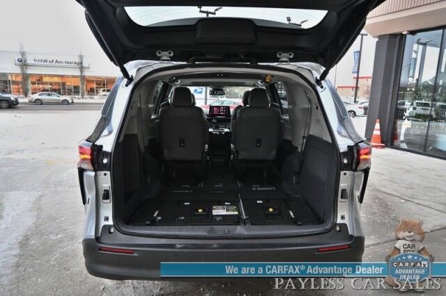 2024 Toyota Sienna XLE Hybrid / AWD / Power & Heated Leather Seats / Sunroof / Adaptive Cruise / Lane Depart & Blind Spot Alert / Apple CarPlay & Android Auto / Back Up Camera / Rear Captain Chairs / 3rd Row / 36 MPG / 1-Owner Anchorage AK 2024 Toyota Sienna XLE Hybrid / AWD / Power & Heated Leather Seats / Sunroof / Adaptive Cruise / Lane Depart & Blind Spot Alert / Apple CarPlay & Android Auto / Back Up Camera / Rear Captain Chairs / 3rd Row / 36 MPG / 1-Owner Anchorage AK